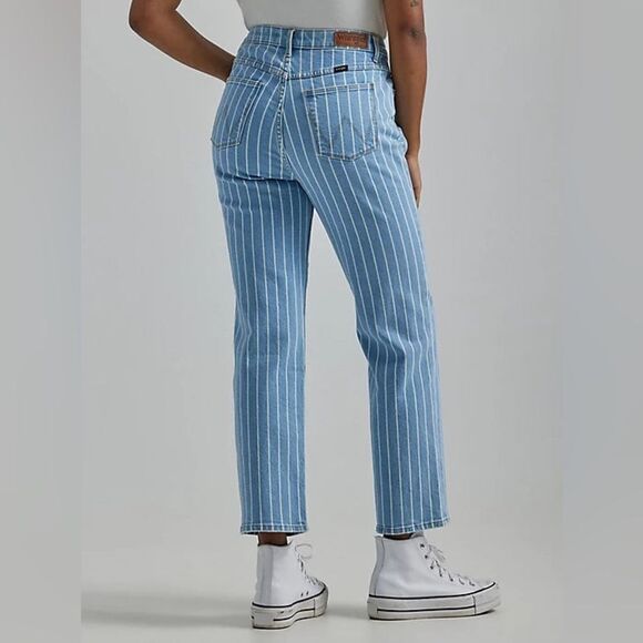 Women's Wrangler Rodeo Straight Crop Jean sz 12 NWT - Picture 13 of 13